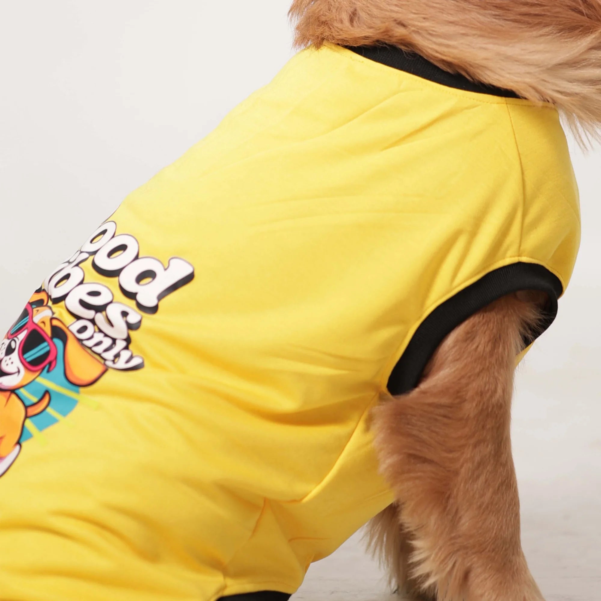Good Vibes Only Printed Dog T-Shirt – Casual Summer Wear (Yellow)